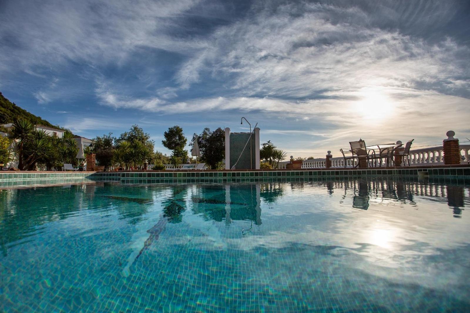 Kayenne Holiday Rentals Iznájar Kültér fotó