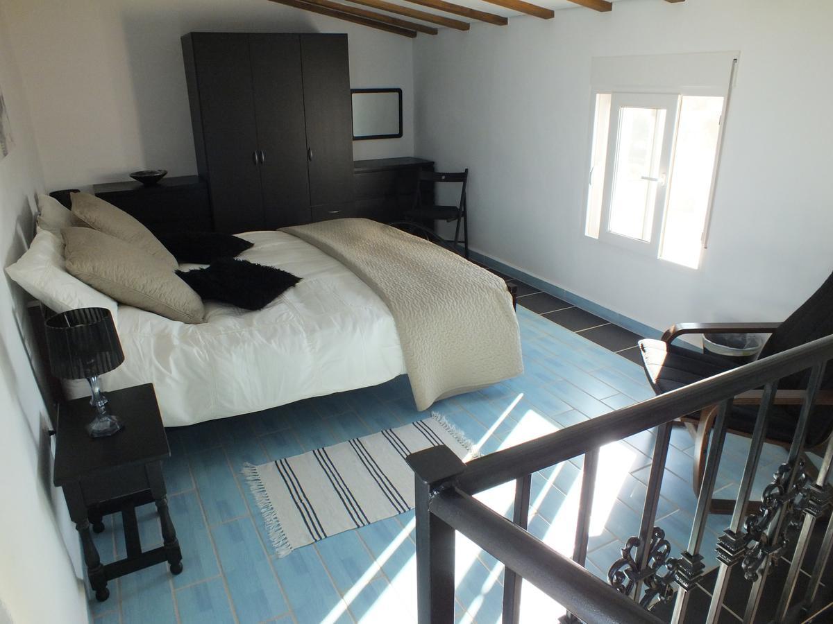 Kayenne Holiday Rentals Iznájar Kültér fotó